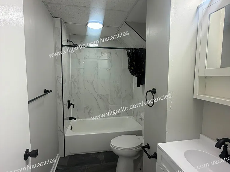 5035 Tod Ave — Photo 7