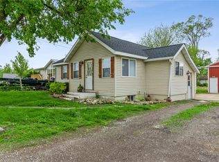 3219 Otter View Rd, Toddville, IA 52341
