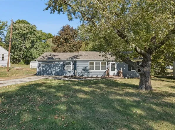 10608 E 59th St, Raytown, MO 64133