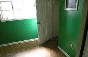 4th image of 104 Orange Dr