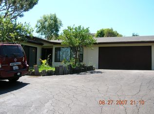 857 Phillips St, Vista, CA 92083