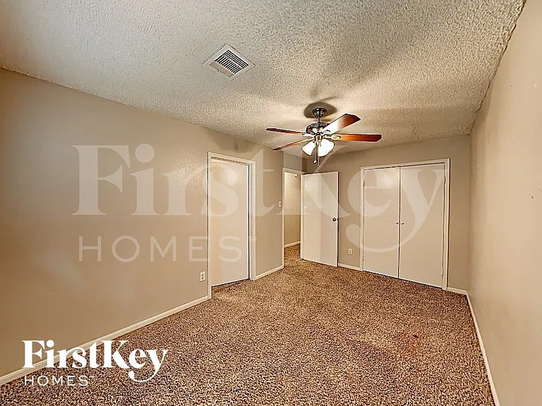 11319 Snow Bay Dr — Photo 11