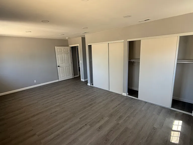 2159 E Avenue Q2 — Photo 4