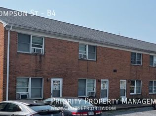 635 Thompson St APT B4, Dayton, VA 22821