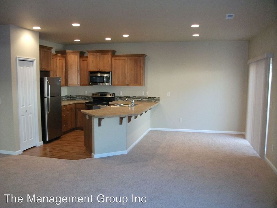 1st image of 8006 NE 20th St
