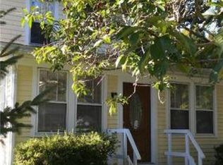 57 Ocean View Ave, Groton, CT 06355