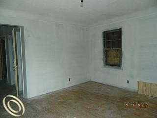 4th image of 14413 Blackstone St