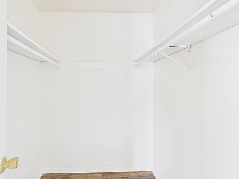 200 Buttercup Dr #201 — Photo 10