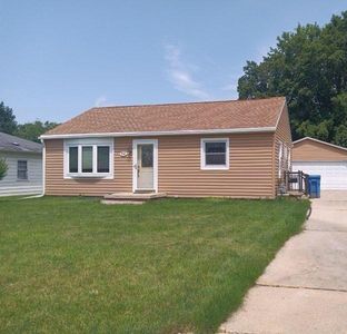 914 Clark STREET, Watertown, WI, 53094