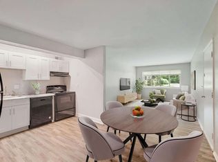 Village Walk Apartments, Greensboro, NC 27407