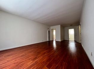 515 S Serrano Ave #10, Los Angeles, CA 90020