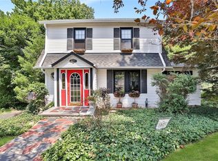 30 Mountainview Ave, Pearl River, NY