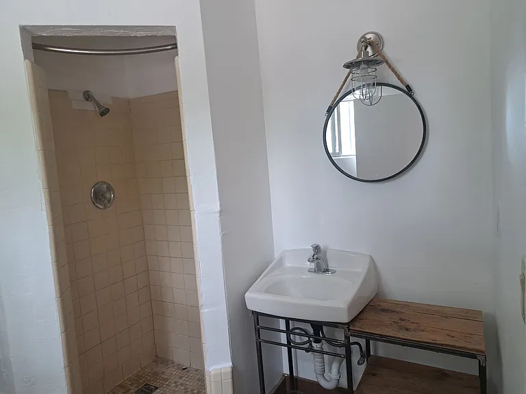 2216 S 6th Ave #4 — Photo 7