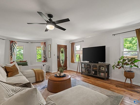 4th image of 1315 Joshua Dr SE