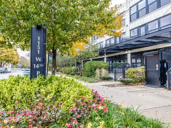 1151 W 14th Pl Unit 103, Chicago, IL 60608