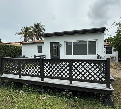 3rd image of 4061 NW 5th St