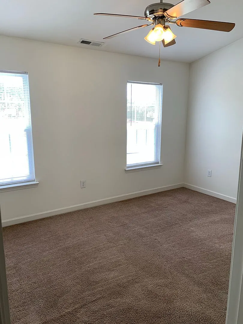 918-D Brawley School road — Photo 4