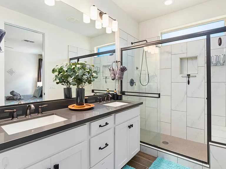 1950 E Lantana Dr — Photo 18