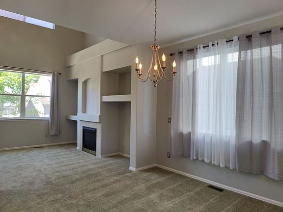 4th image of 1850 Sheringham Dr