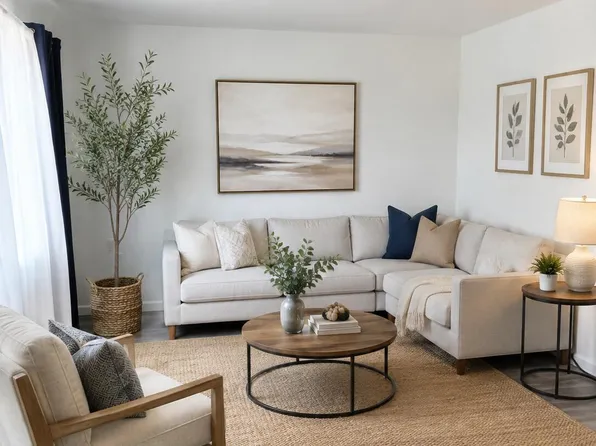 8211 E GARFIELD Street #J 21, Scottsdale, AZ 85257