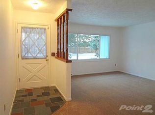 3710 Cambrey Dr, Lansing, MI 48906