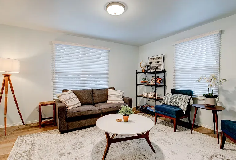 321 S Cannon St — Photo 11