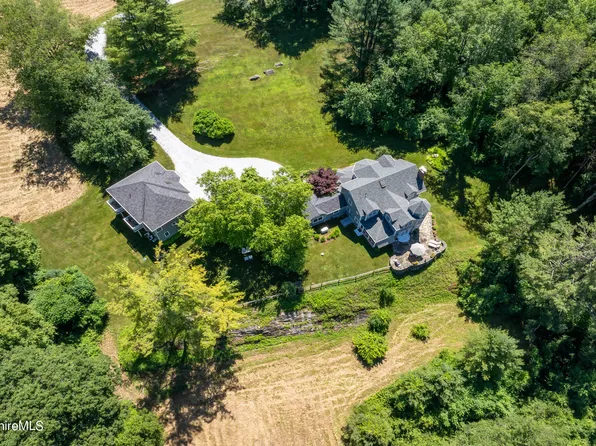 176 W Center Rd, West Stockbridge, MA 01266