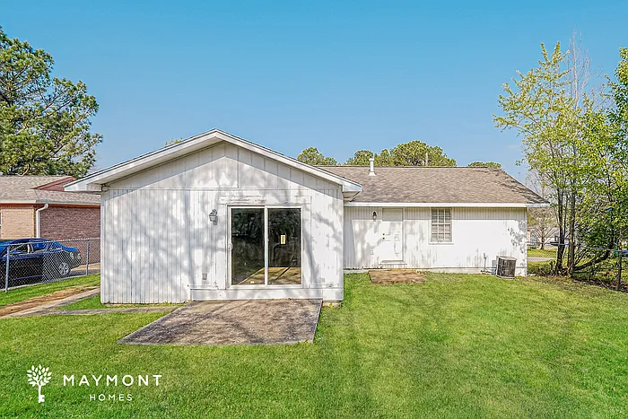 225 Bayberry Rd — Photo 13