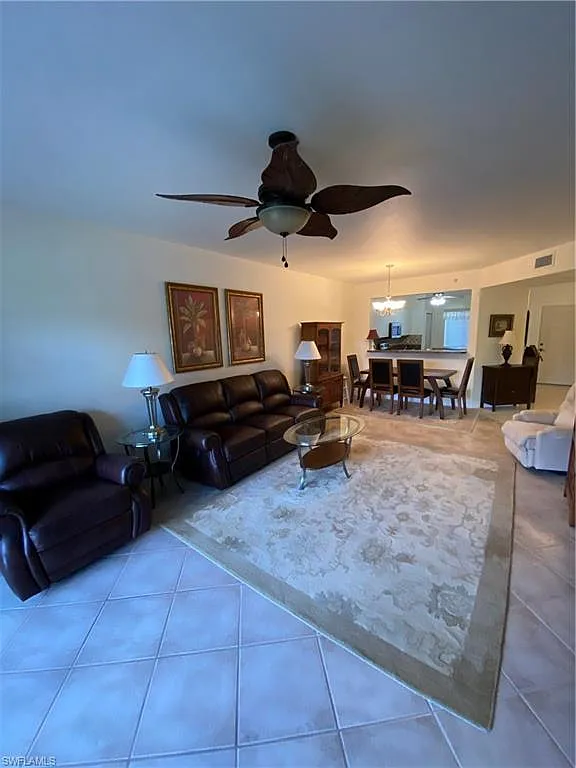 2 bed, 2.0 bath, 1202 sqft, $1,995 — Photo 3