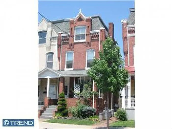 415 South St photo 1