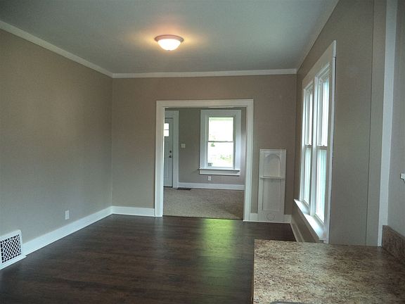 5th image of 427 S New York Ave