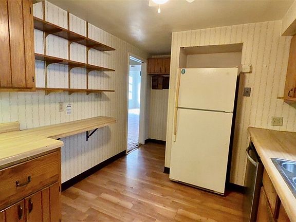 5th image of 357 Keystone Dr
