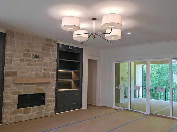 2nd image of 1725 Legacy Ridge Ln