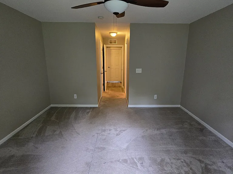 14262 Shadywood Dr #32 — Photo 23