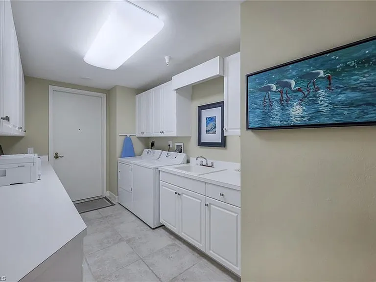 295 Grande Way #1202 — Photo 24