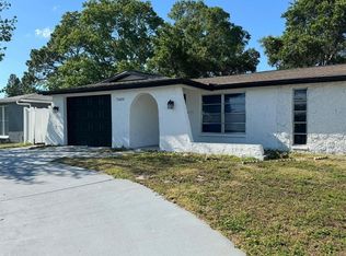 7605 Embassy Blvd, Port Richey, FL 34668
