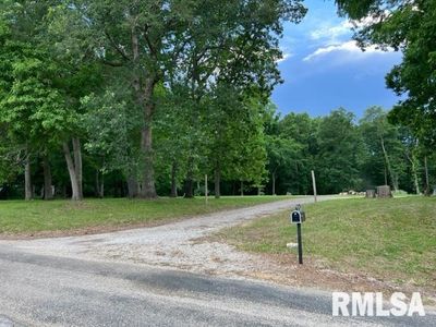 16397 Johnson Ave, Athens, IL, 62613