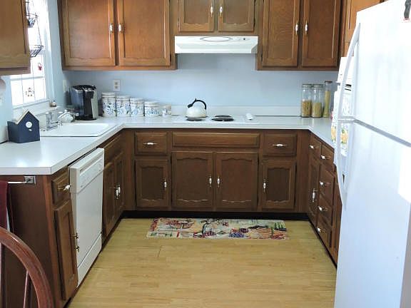 5th image of 853D Thornhill Ct #100D
