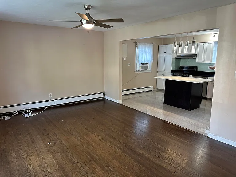 777 Oakwood Ln — Photo 5
