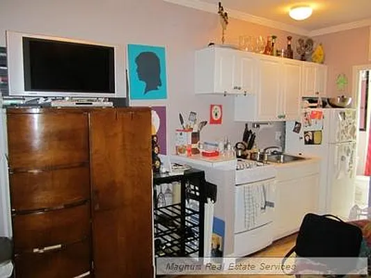 Rented by Magnum Realty Holdings, LLC | media 129