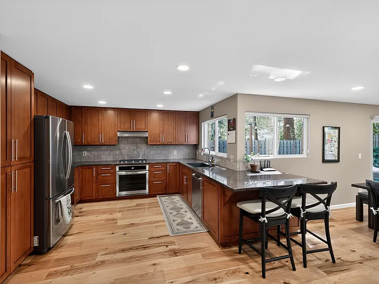 5705 SW 152nd Ave — Photo 6