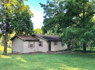 1409 Maple Dr, Grove, OK 74344