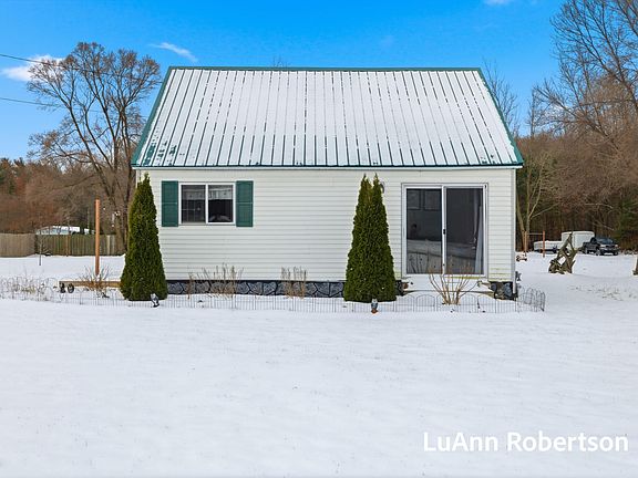 2nd image of 12838 Lincoln St