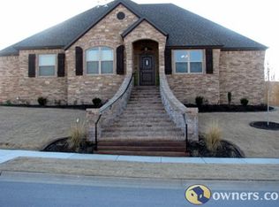 4939 N Chesney Dr, Fayetteville, AR 72764