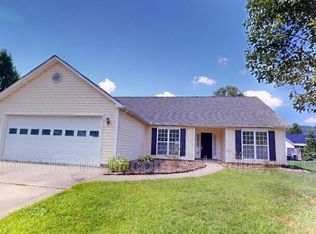 342 Meadow Pathway Dr, Fletcher, NC 28732