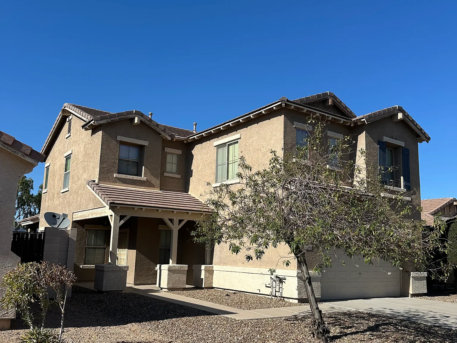 4 bed, 2173 sqft, $2,500 — Photo 2