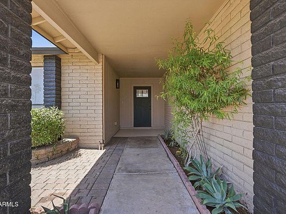 5th image of 4062 W CHRISTY Drive