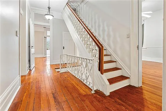 1927 Napoleon Ave — Photo 14