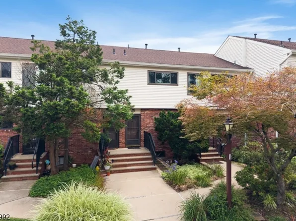 673 Dover Court 1C, Hillsborough Twp., NJ 08844