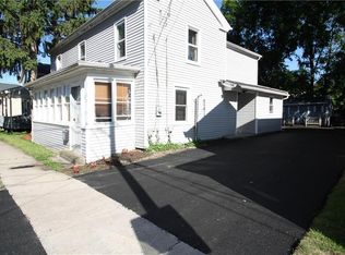 27 Antis St, Canandaigua, NY 14424